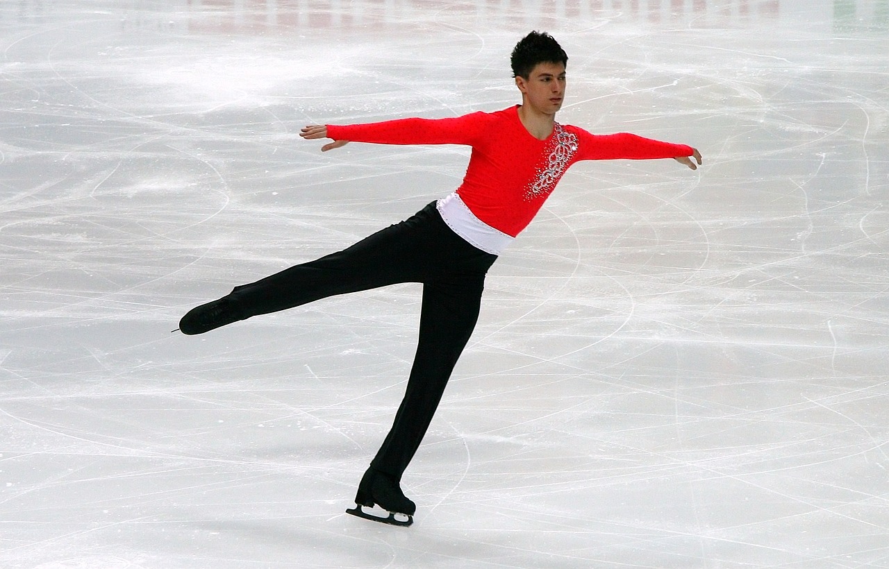 men, figure skating, ice-836175.jpg